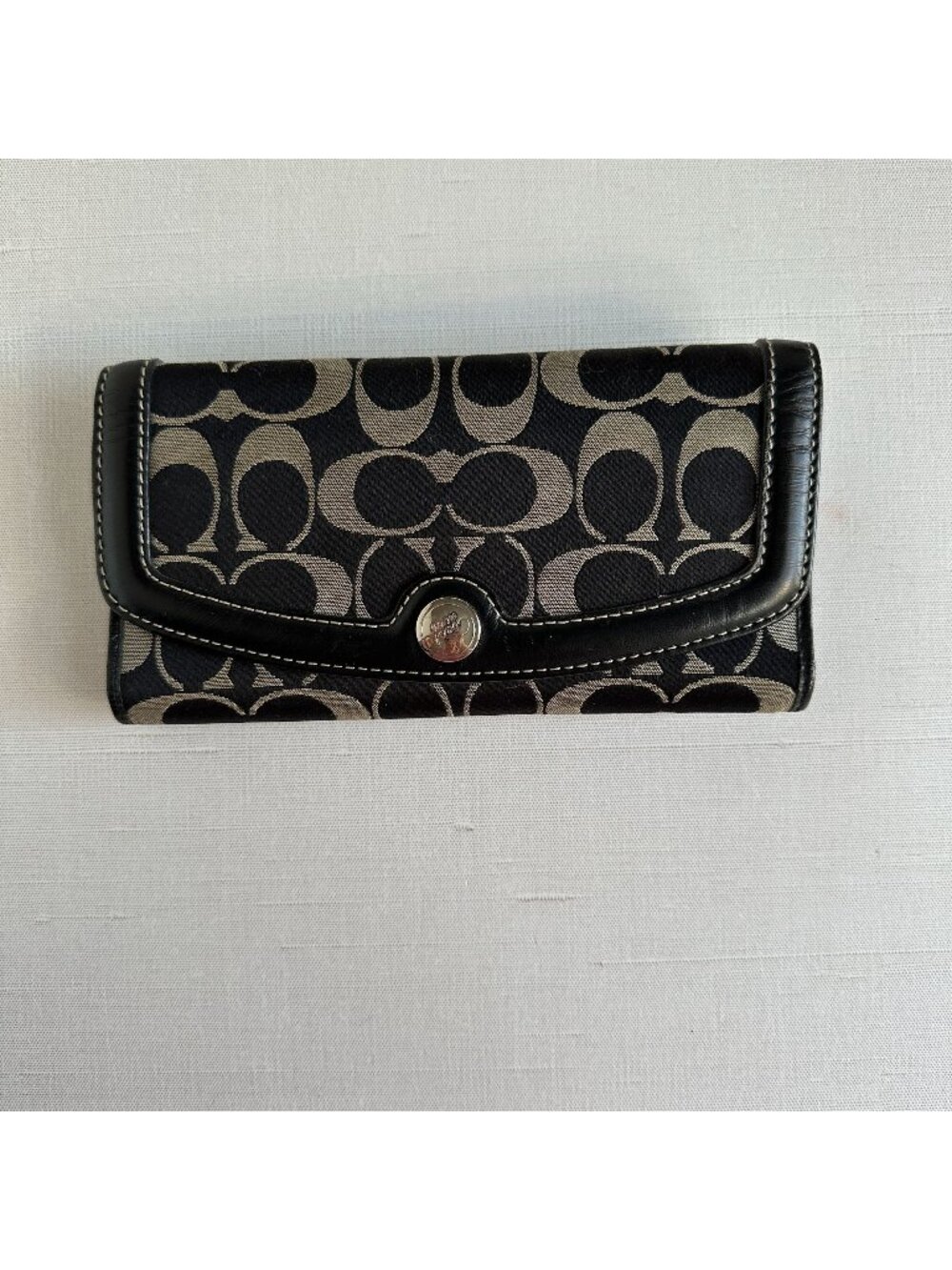 Coach Signature Black & White Checkbook Wallet / Clutch Snap Closure